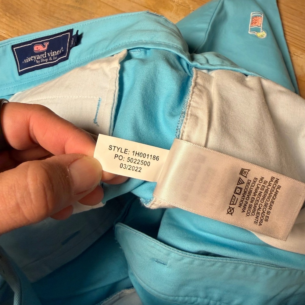 Vineyard Vines Mens 36 Light Teal Cocktail Drink Embroidered Breaker Shorts 9in - Picture 4 of 8